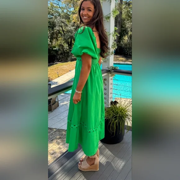 Entro Vibrant Green Midi Dress with Puff Sleeves - Picture 4 of 8
